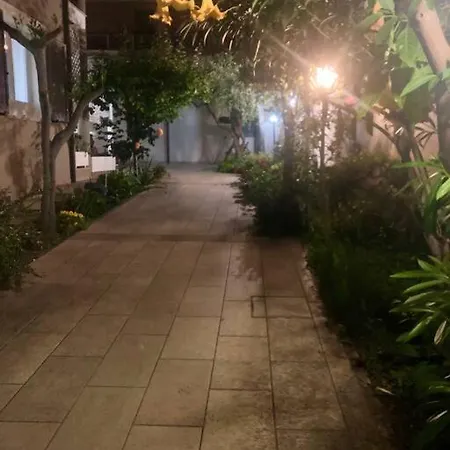 Casa Ideale Per La Tua *